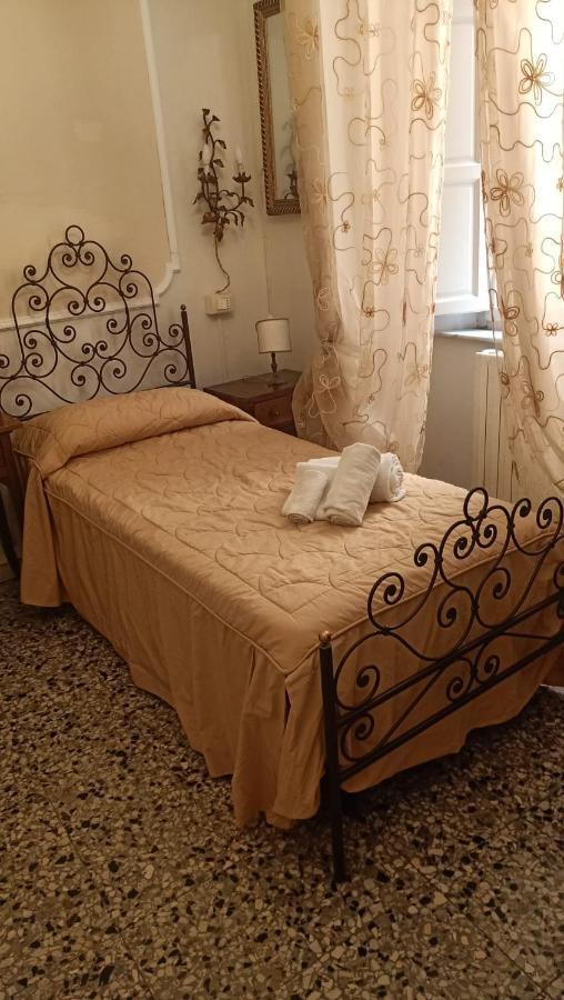 Bed and Breakfast Relais Centro Storico Residenza D'Epoca Pisa Exterior foto